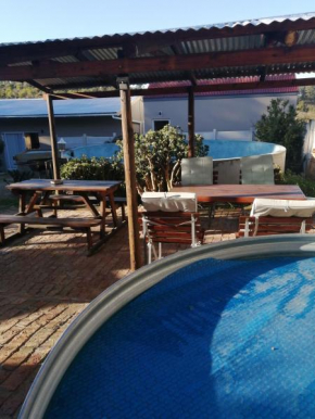 Отель Swartberg Guest House  Caledon